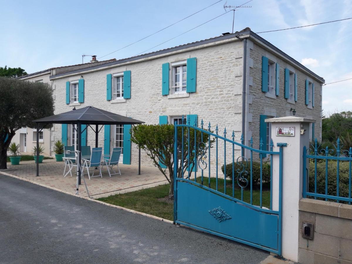 Logis De Lange Studio 2 P Saint-Hilaire-la-Palud Kültér fotó