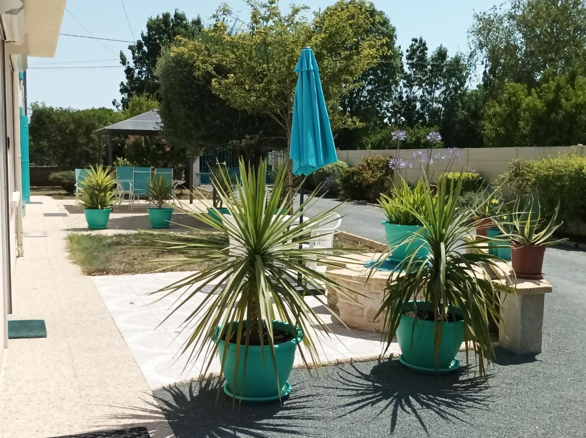 Logis De Lange Studio 2 P Saint-Hilaire-la-Palud Kültér fotó